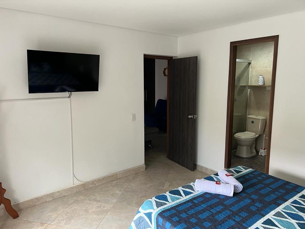 Amoblado Gemas San Joaquin 201 Apartman Medellín Kültér fotó